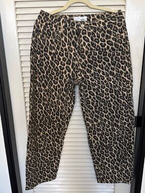 Vervet Leopard Print BarrelJeans - Tan/Black